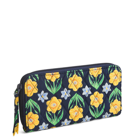 Continental Wallet
